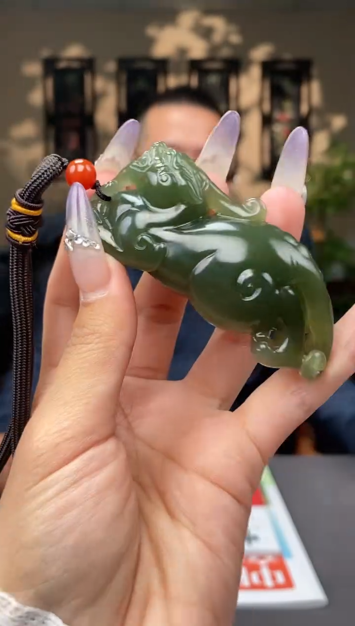 和田玉未镶嵌颈饰C518