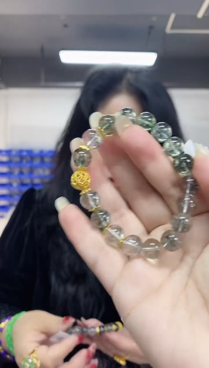 【闪购商品】水晶手串未镶嵌多样性发其一颜色微差