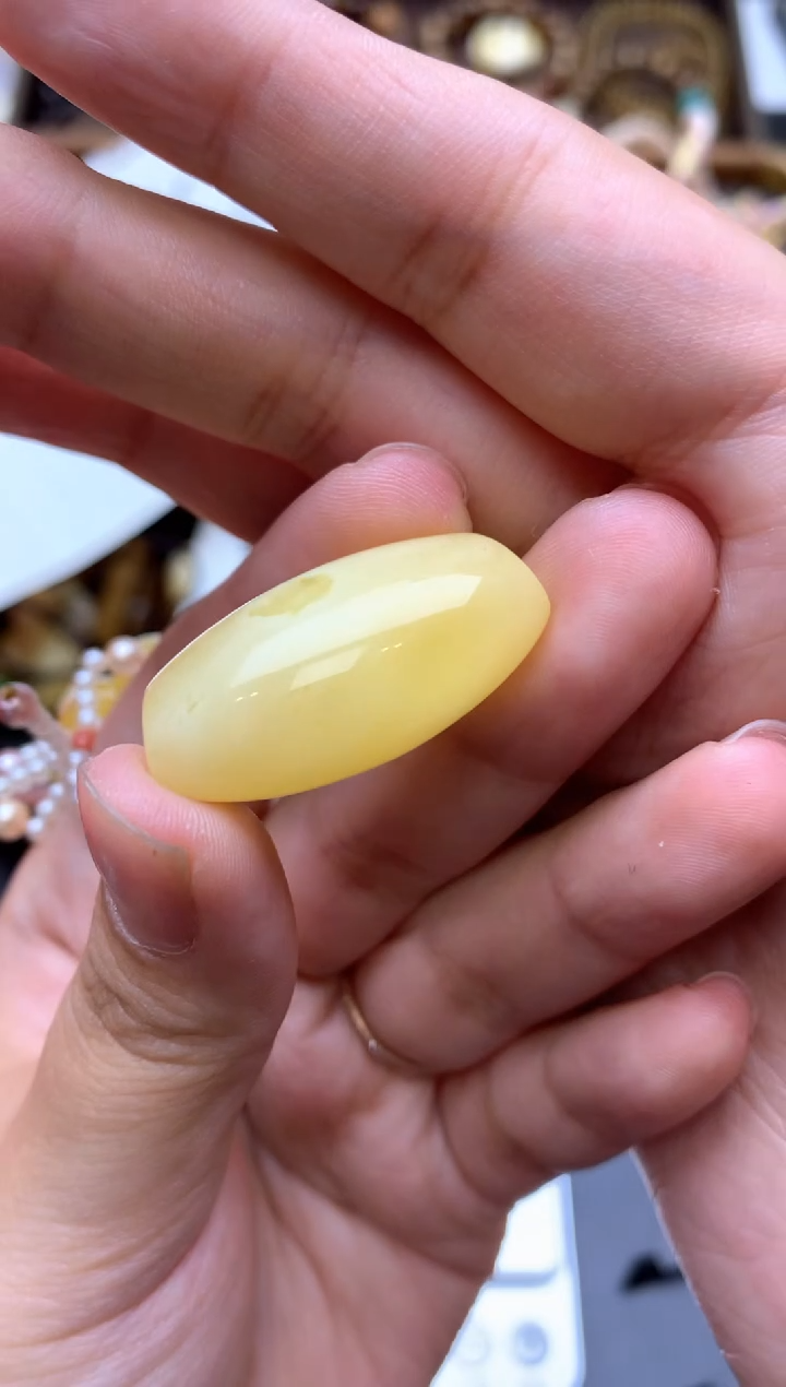 【闪购商品】琥珀珠宝奇石未镶嵌052琥珀蜜蜡花粉有纹小坑介意勿拍