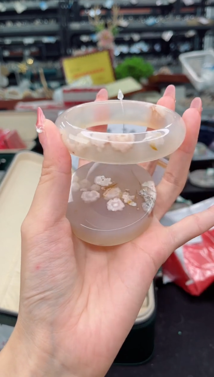 石英质玉未镶嵌手镯59圈口（赠品镯心）10045