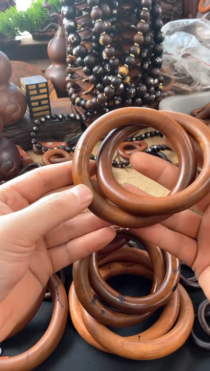 【闪购商品】木枣木75乾坤圈镶银六七星一物一拍