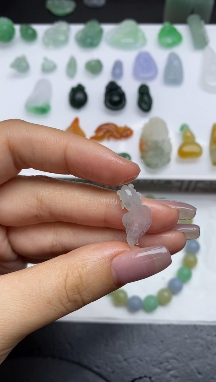 【闪购商品】定制翡翠未镶嵌翡翠毛货~