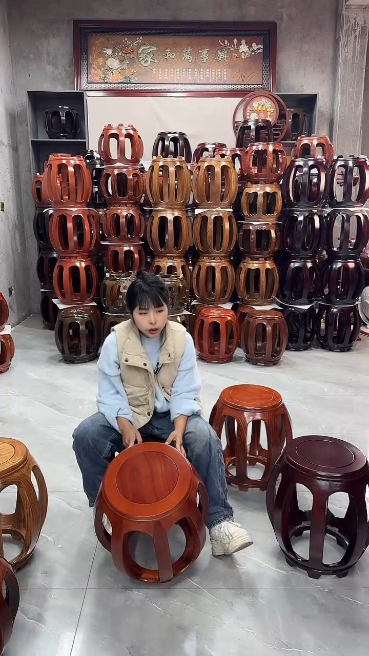 【闪购商品】花梨木类家具白宫木大号鼓凳一对