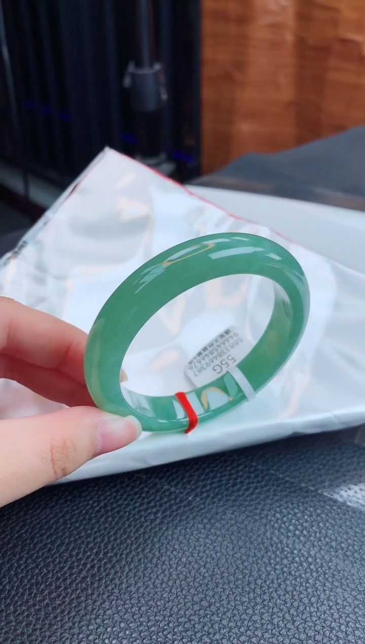 【闪购商品】翡翠手镯未镶嵌缅甸天然翡翠A货手镯