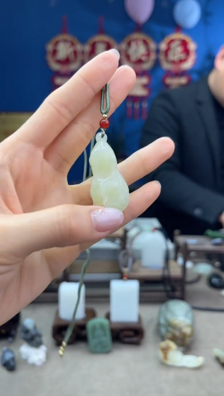 【闪购商品】和田玉颈饰未镶嵌1