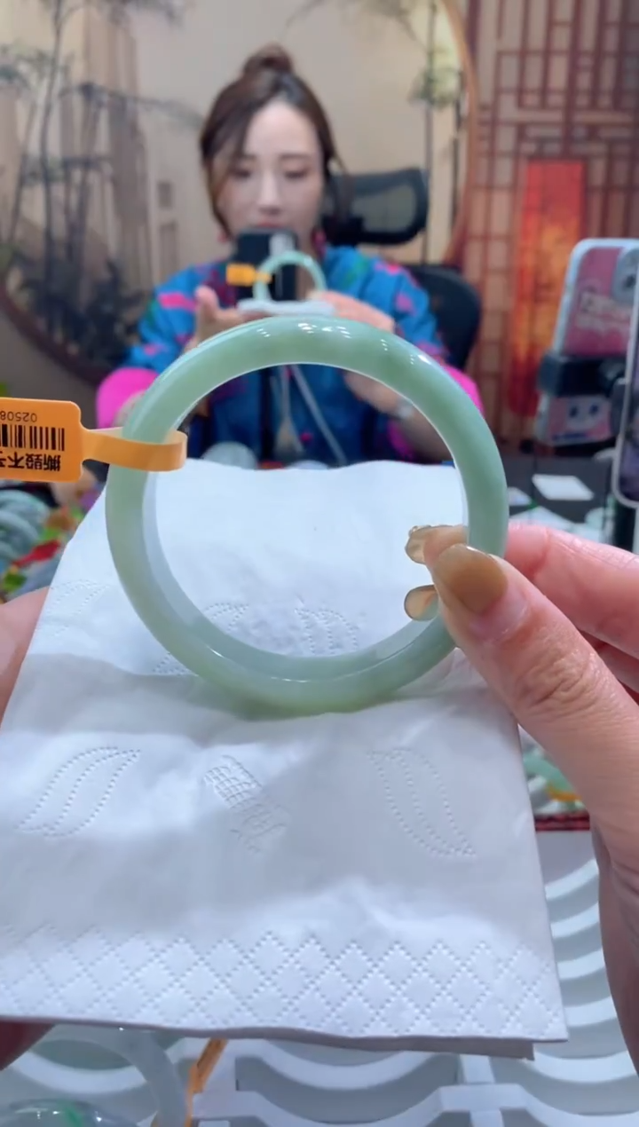 未镶嵌手镯翡翠000089369