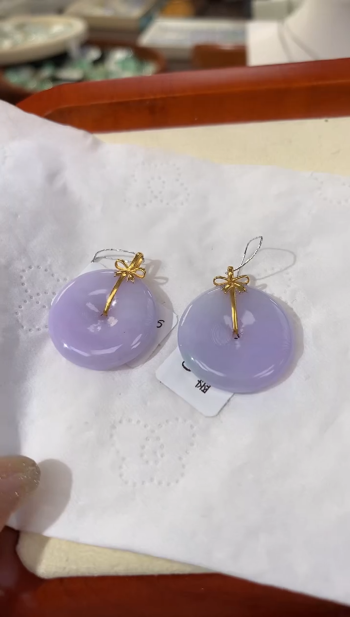 【闪购商品】翡翠颈饰18K金镶嵌天然缅甸a货翡翠(多样性发其一)