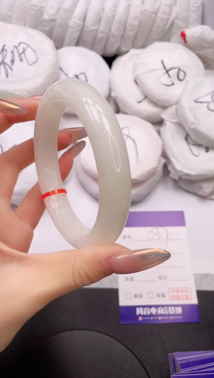 【闪购商品】和田玉手镯未镶嵌26K337-63