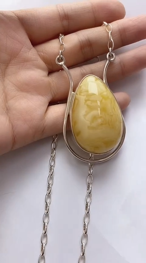 【闪购商品】琥珀裸石银S925镶嵌蜜蜡项链