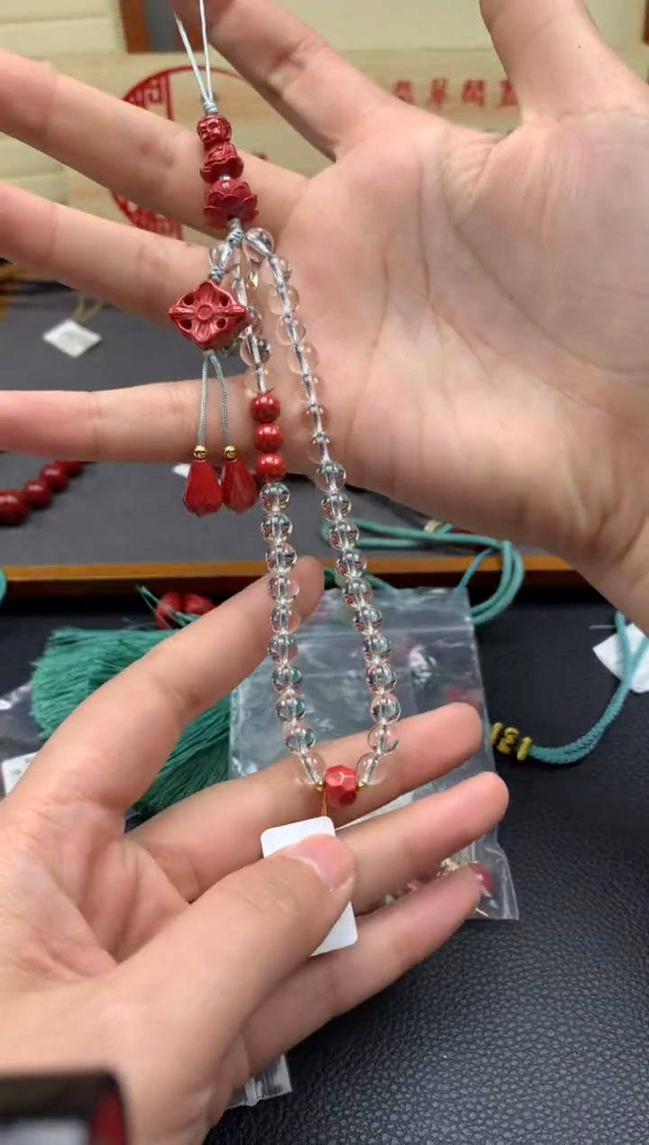 【闪购商品】南红玛瑙颈饰未镶嵌朱砂////