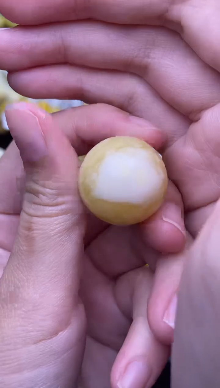 未镶嵌琥珀裸石大小姐珠宝严选105