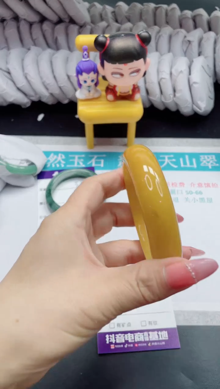 【闪购商品】石英质玉未镶嵌手镯31