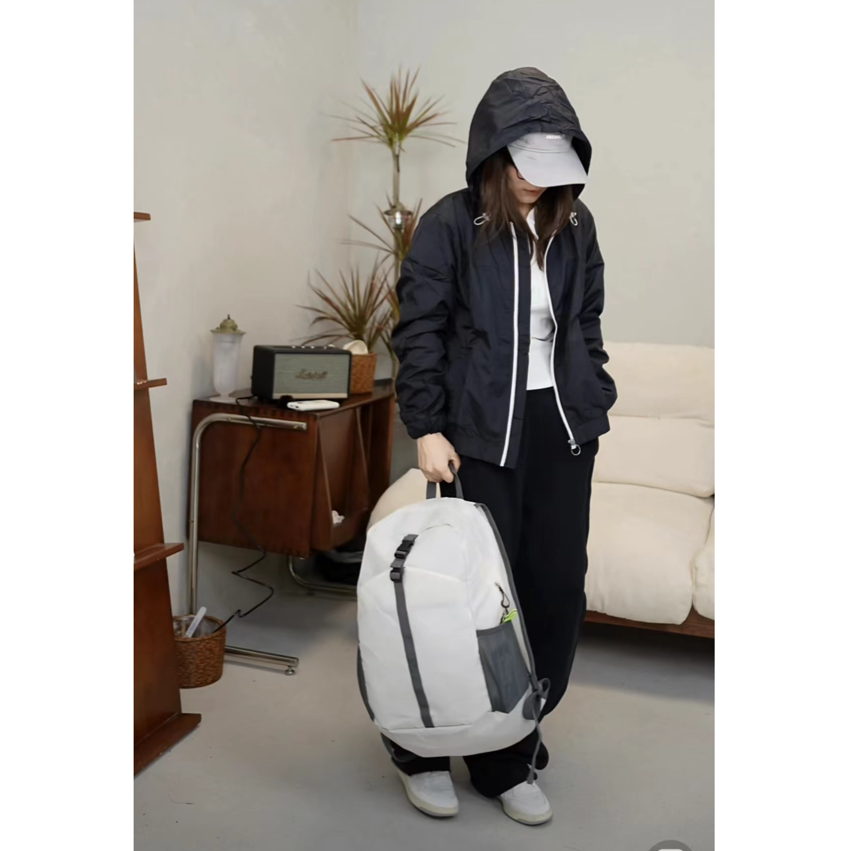 女Ins机能户外防泼水夹克百搭时尚防水黑色4/1