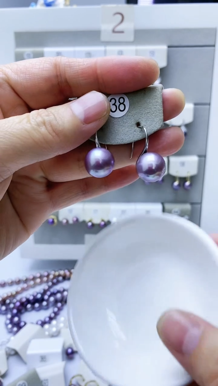 【闪购商品】淡水珍珠耳饰银S925镶嵌38