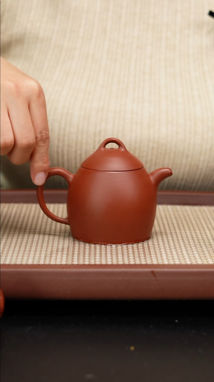 【闪购商品】紫砂茶壶全手工小煤窑朱泥梨形160