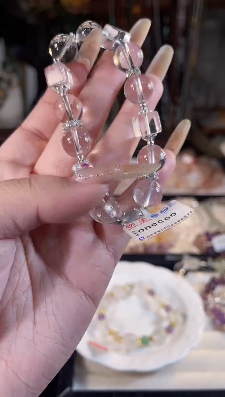 【闪购商品】水晶手链未镶嵌多样性发货其一