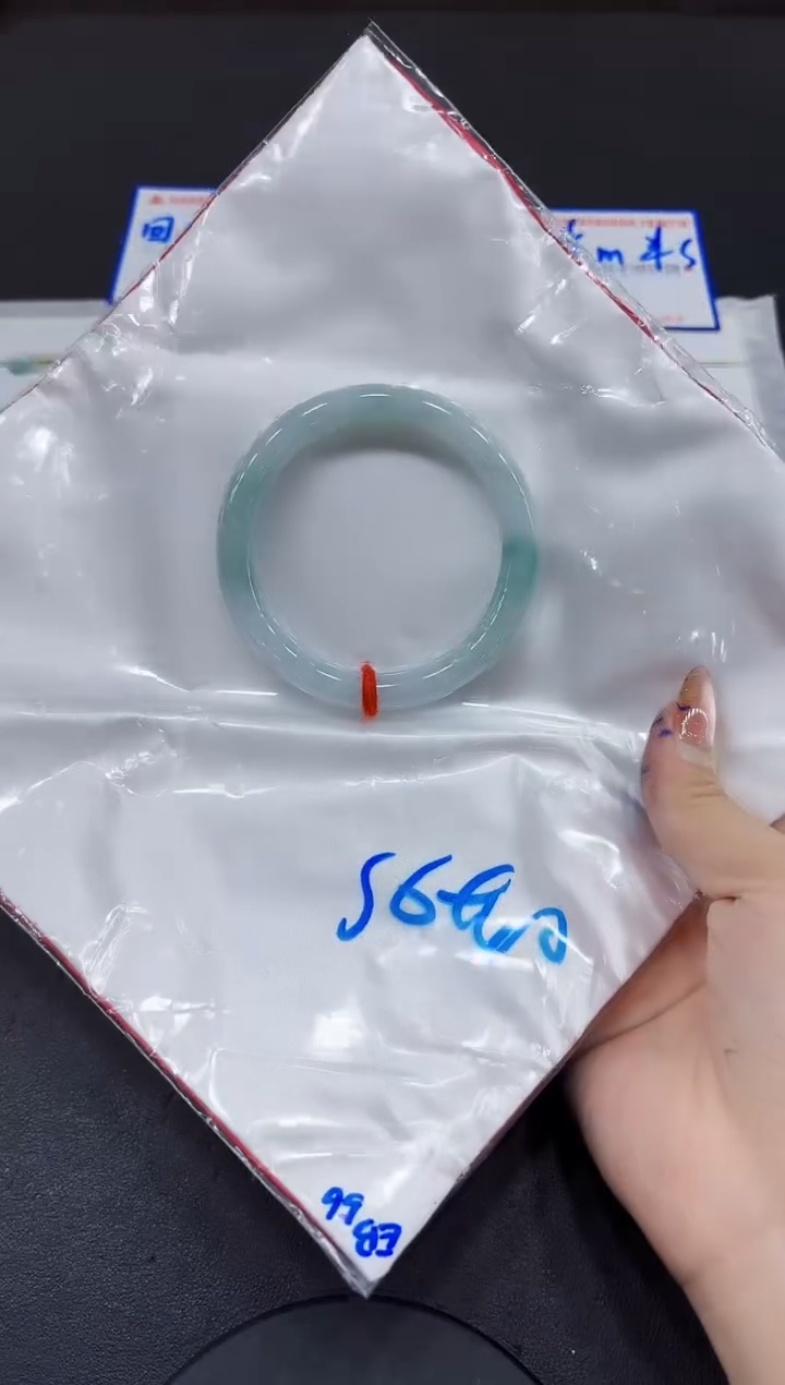 【闪购商品】翡翠手镯未镶嵌00000000000