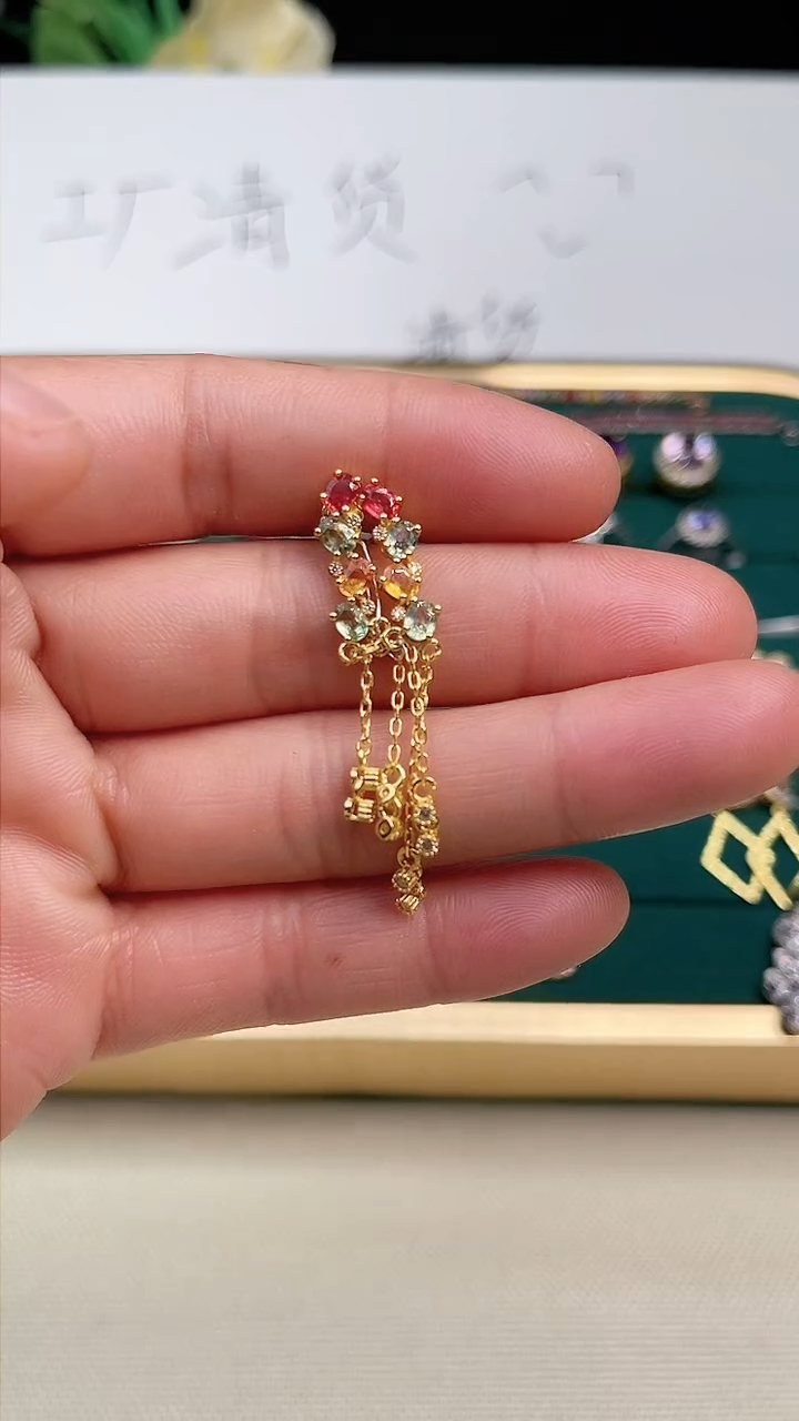 【闪购商品】蓝宝石耳饰银S925镶嵌耳坠