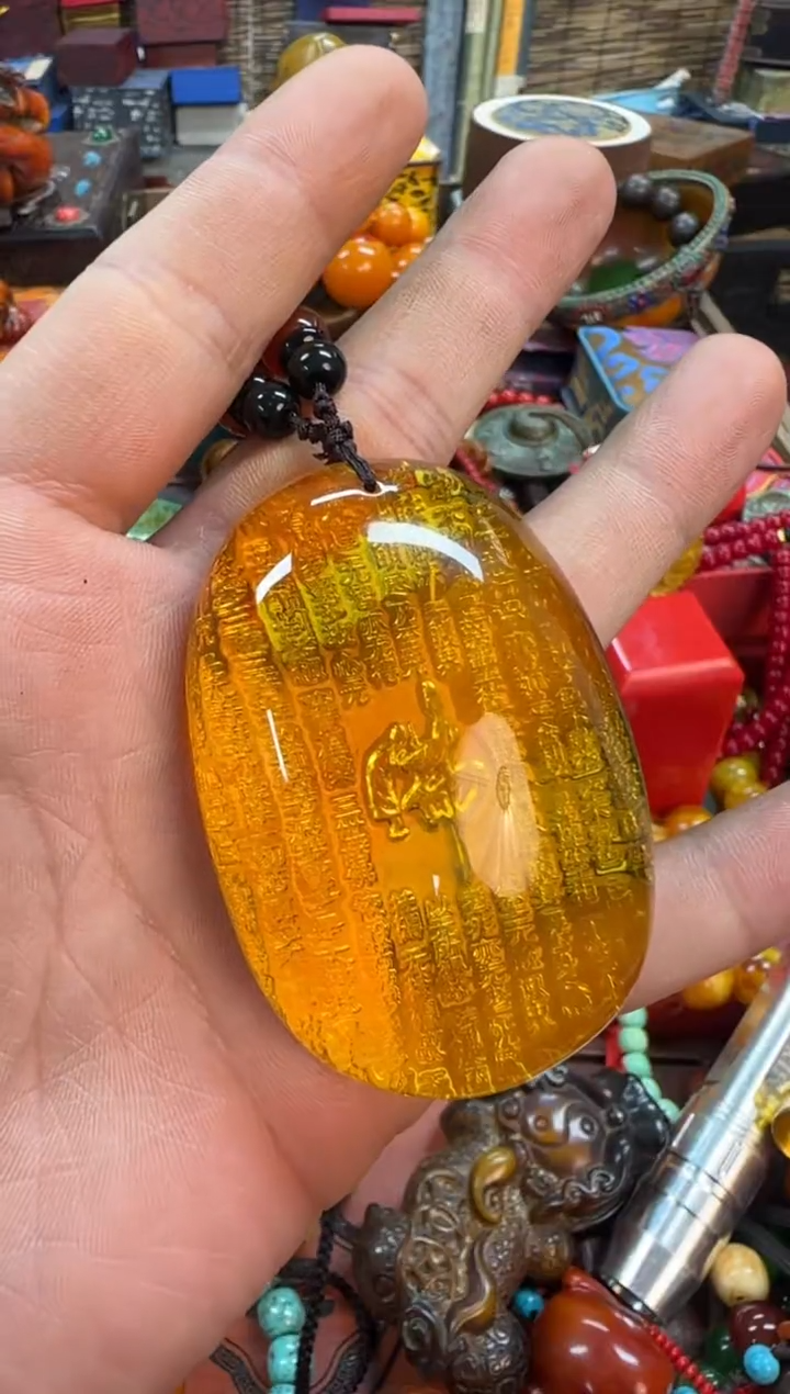 【闪购商品】蜜蜡裸石未镶嵌推荐好物如图所示