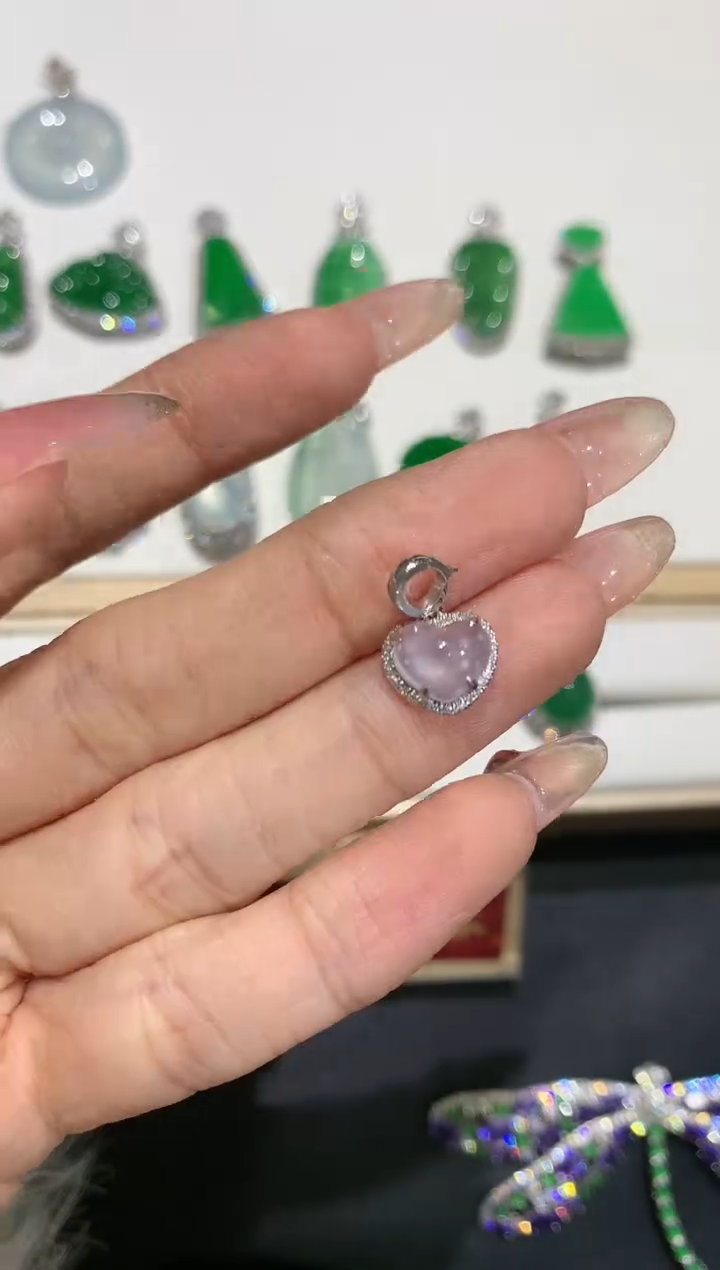 【闪购商品】翡翠吊坠(不含链)18K金镶嵌团购1