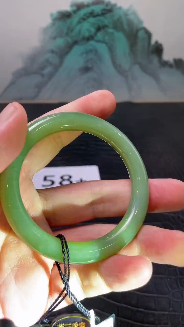 未镶嵌手镯和田玉（碧玉）58+