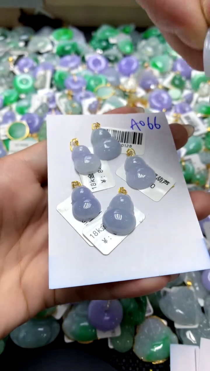 【闪购商品】翡翠颈饰18K金镶嵌11111111（多样性发其一）