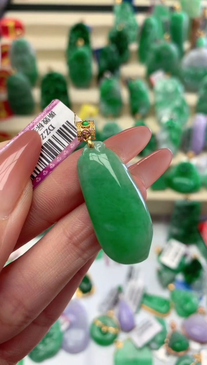 【闪购商品】翡翠颈饰18K金镶嵌挂件