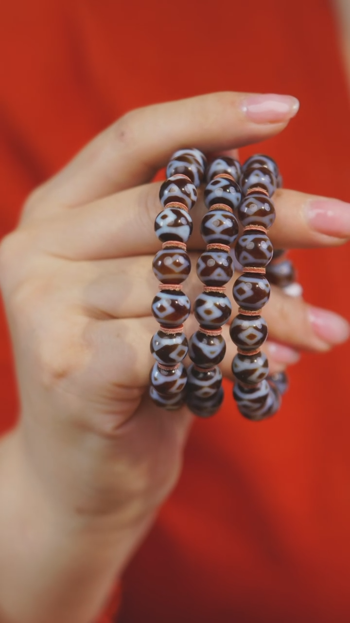 【闪购商品】玛瑙/玉髓手串未镶嵌多样性发一