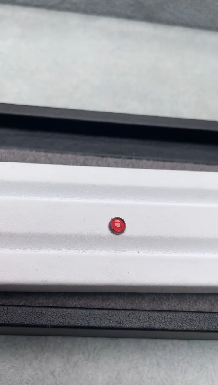 【闪购商品】石榴石裸石未镶嵌素面 圆