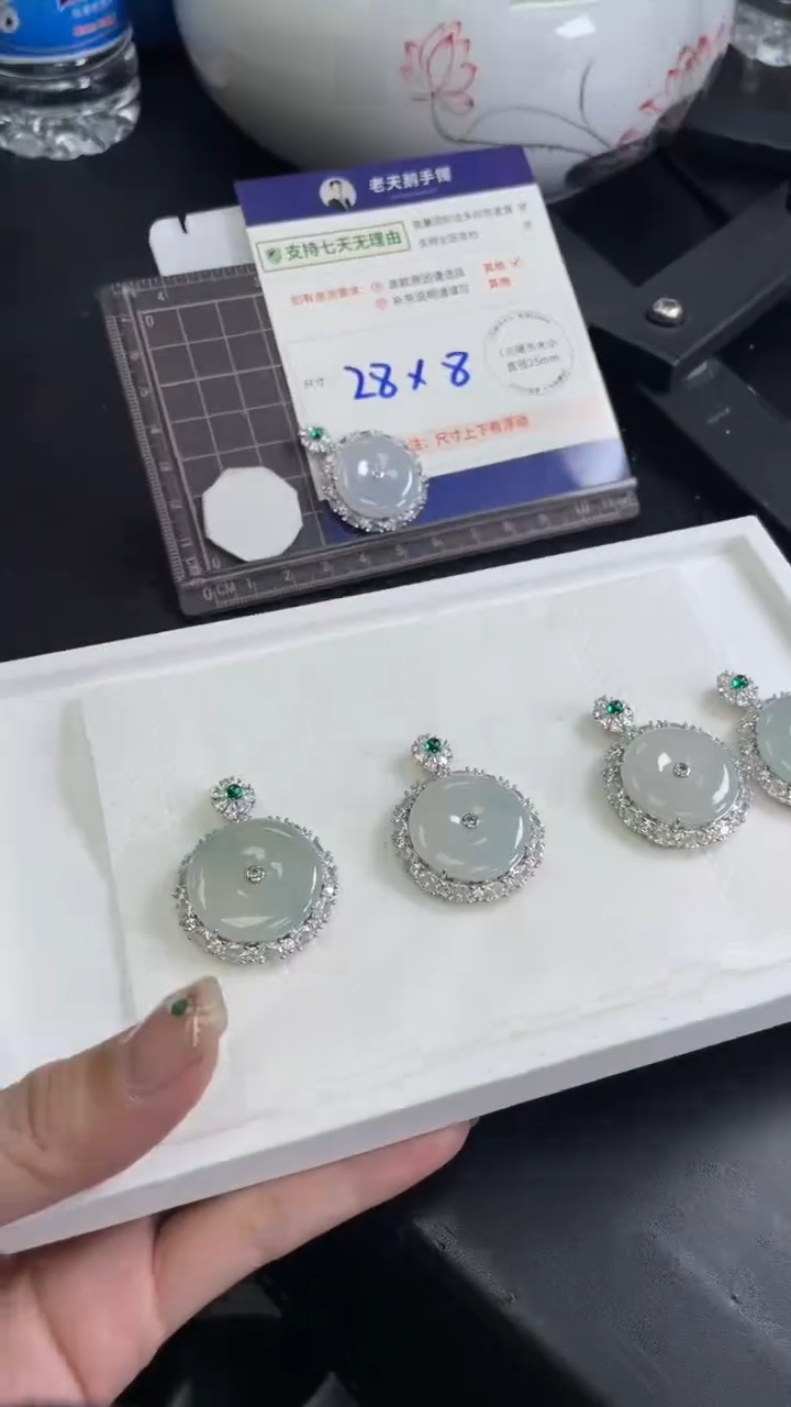 【闪购商品】翡翠颈饰银S925镶嵌翡翠观音17/多样性发其一CP