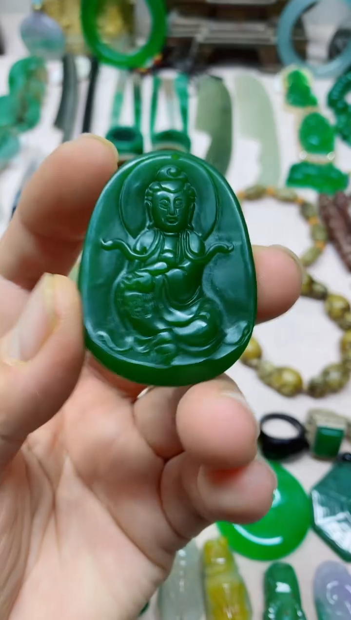 【闪购商品】5直播间的实时画面