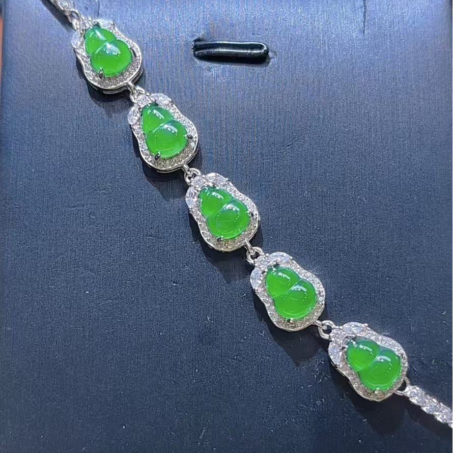天然A货翡翠S925银葫芦手链
