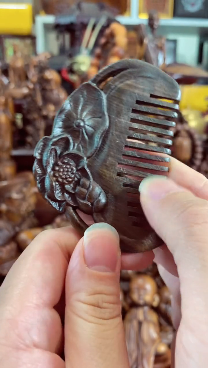 【闪购商品】木中之王漂亮的CX梳子