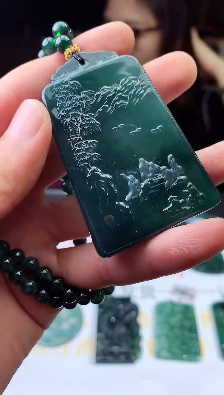 未镶嵌定制翡翠天然A货翡翠拍一发一