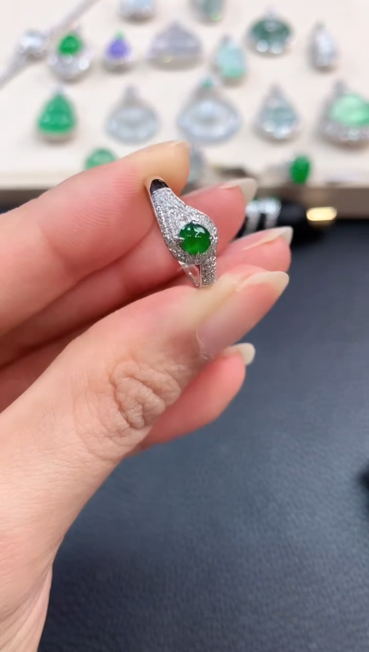 【闪购商品】翡翠戒指18K金镶嵌b38多样性一件发货