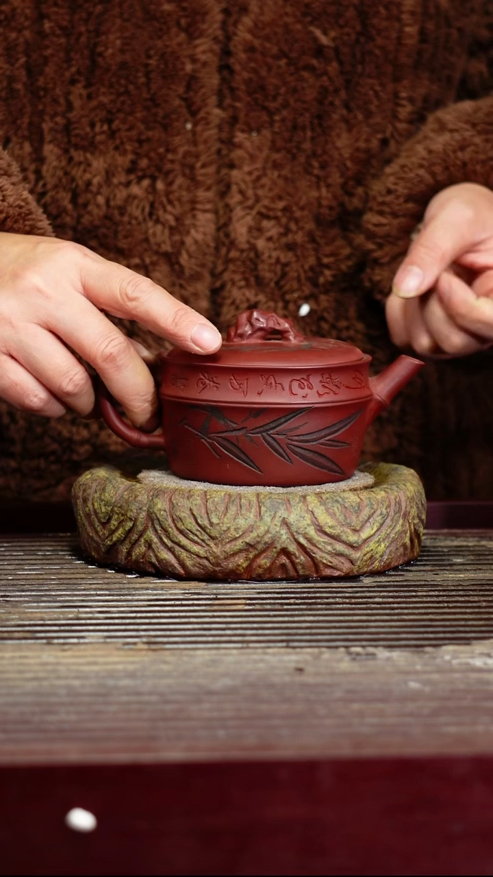 宜兴原矿紫砂壶茶壶宜兴原矿紫砂壶茶壶180C