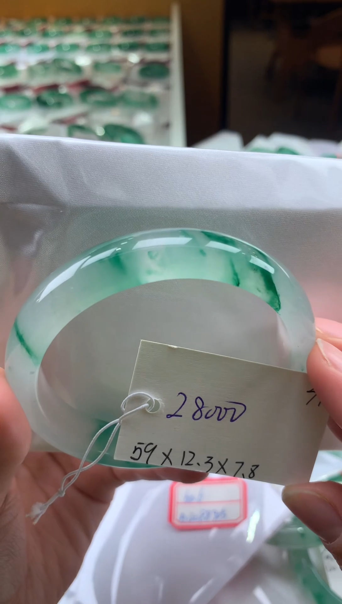 【闪购商品】石英质玉手镯未镶嵌天然玉石非洲翠手镯