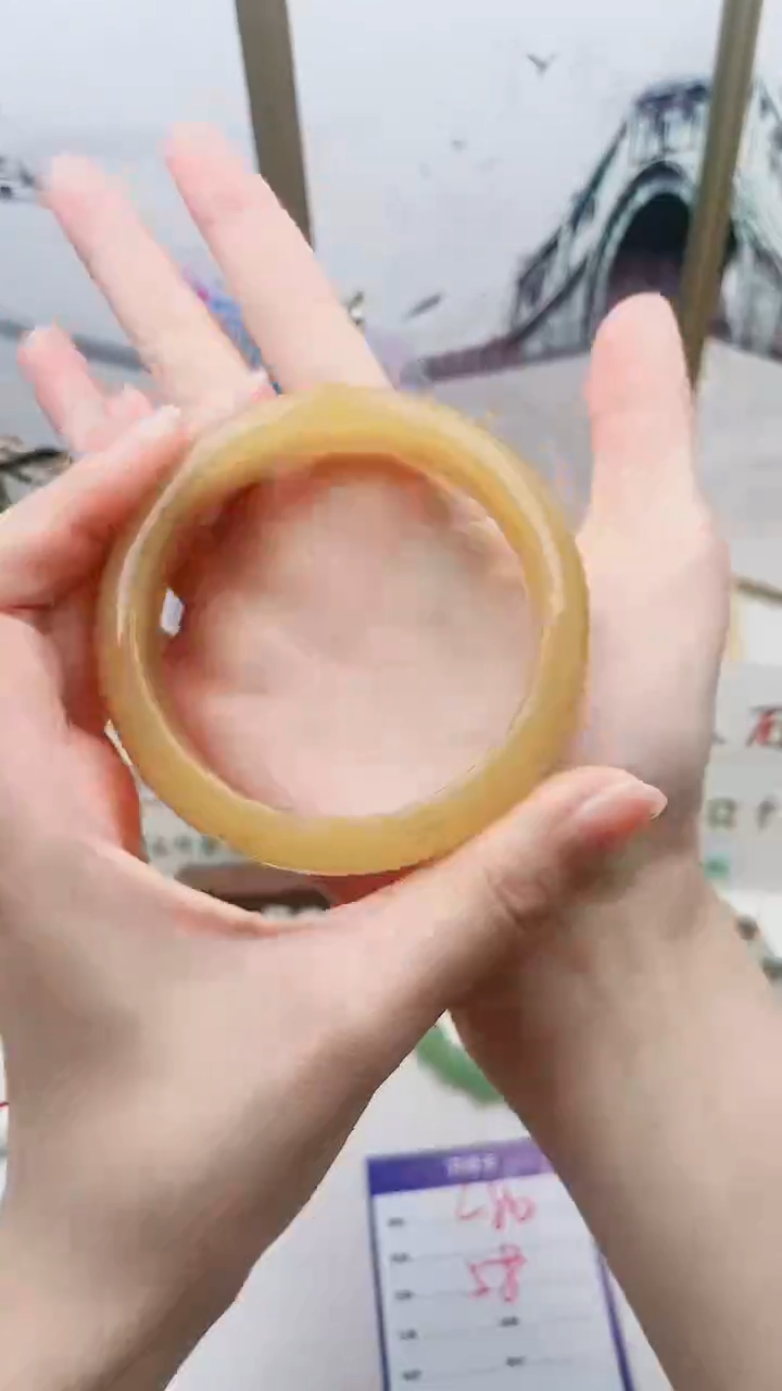 石英质玉手镯未镶嵌L80微色差58