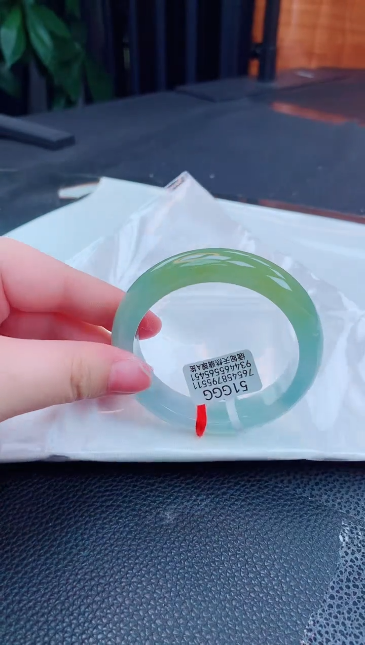【闪购商品】翡翠手镯未镶嵌缅甸天然翡翠A货手镯