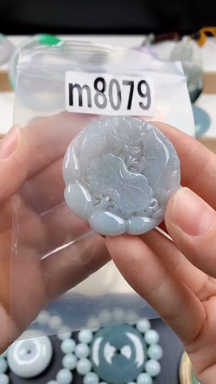 颈饰未镶嵌翡翠天然翡翠吊坠挂件