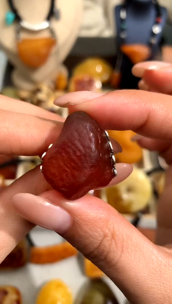 【闪购商品】蜜蜡裸石未镶嵌似玉