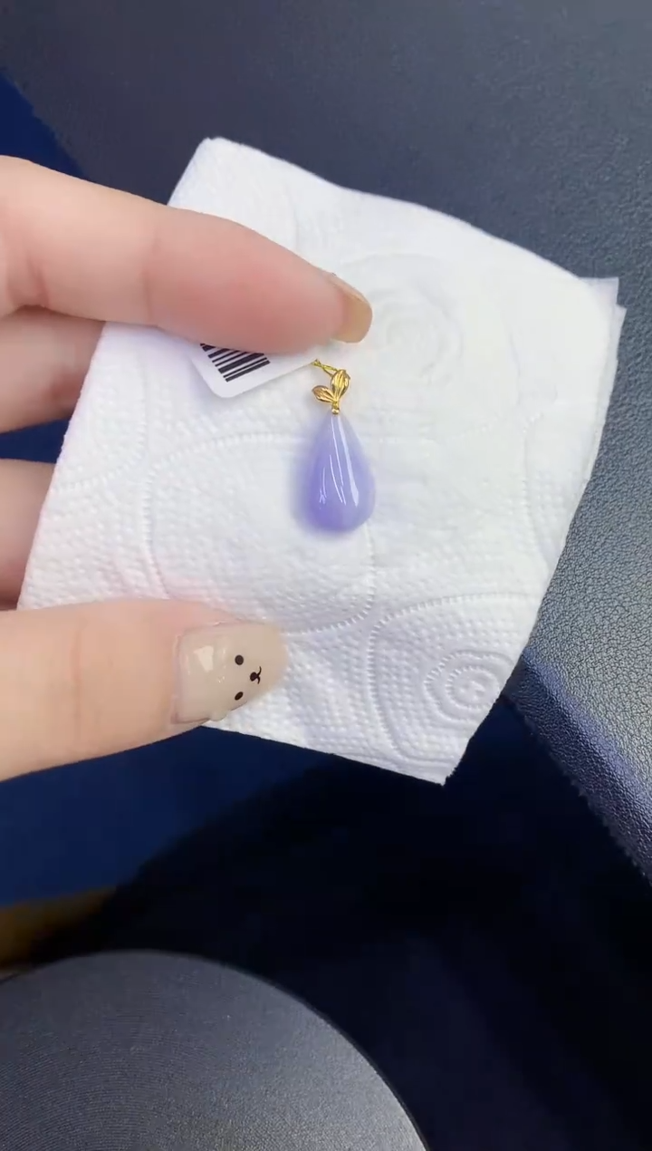 颈饰18K金镶嵌翡翠缅甸天然翡翠A货