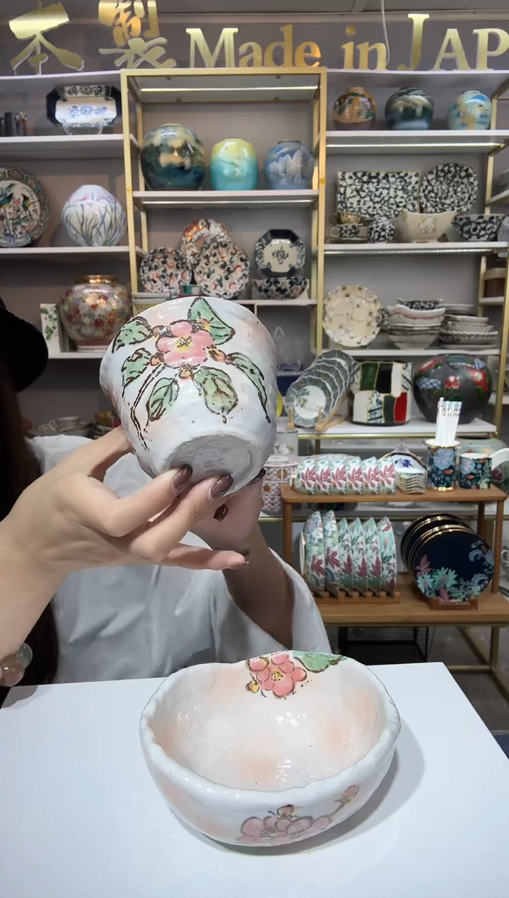 陶瓷山樱花茶杯一只