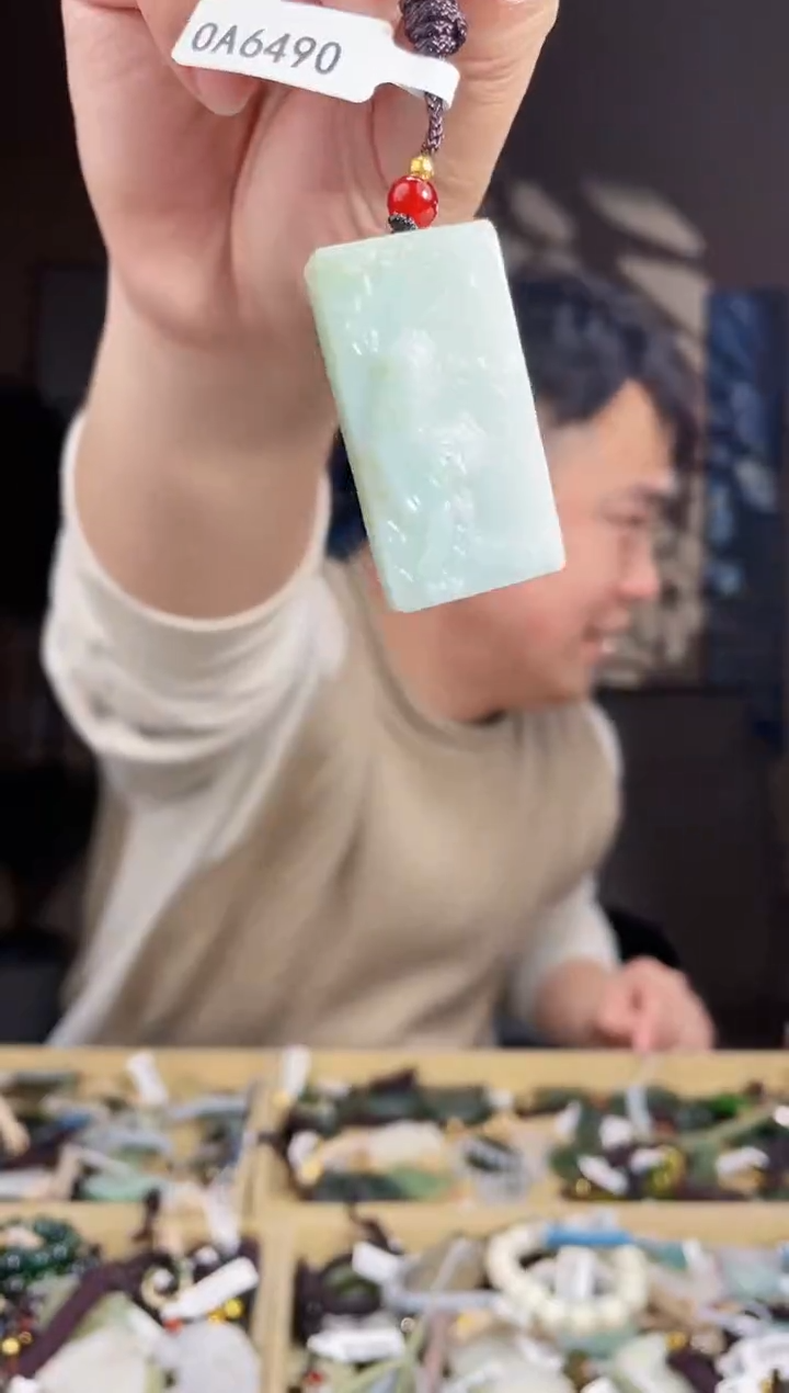 【闪购商品】和田玉颈饰未镶嵌拍一发一