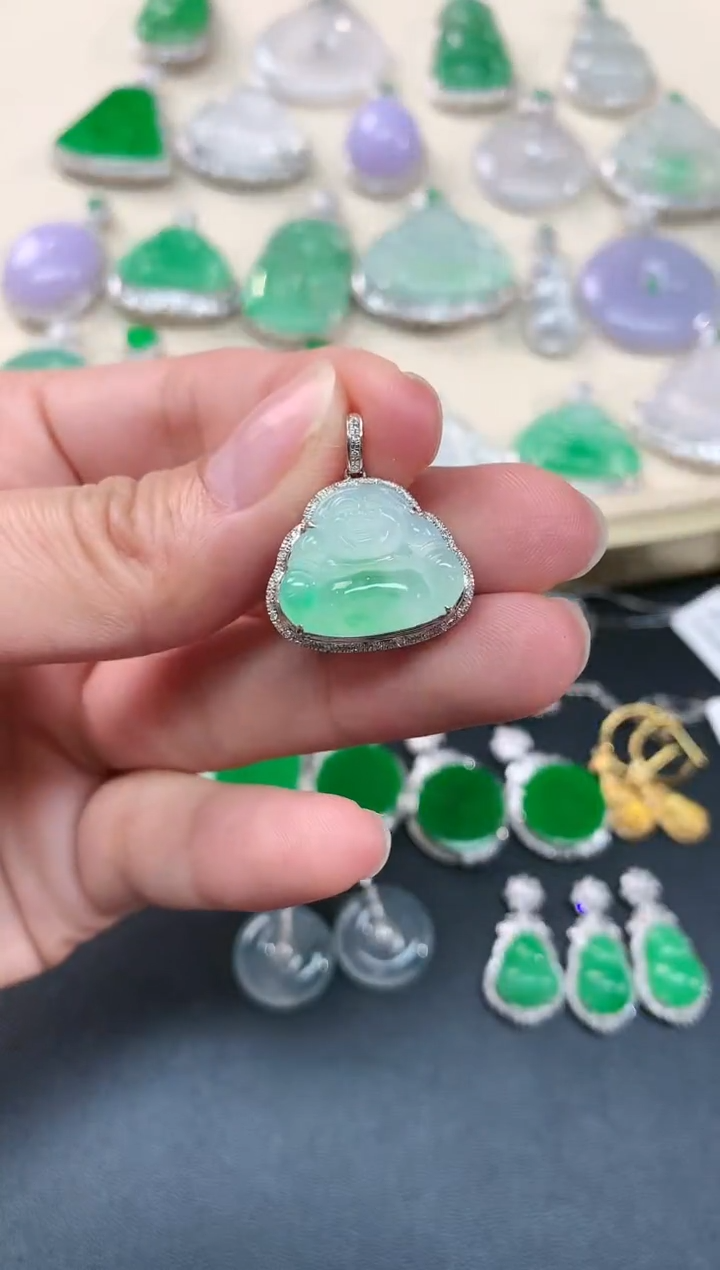 【闪购商品】翡翠吊坠(不含链)18K金镶嵌A33|2980