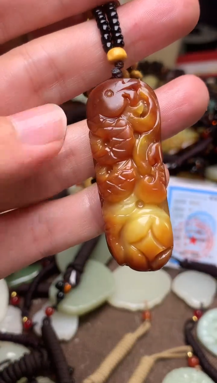 颈饰未镶嵌和田玉新疆料青海料清水和田玉吊坠