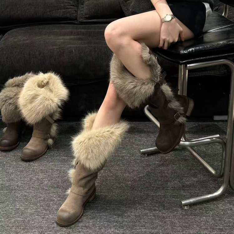 女鞋乌托邦2025冬季新款俄式高筒帕扣厚绒时尚百搭保暖雪地靴