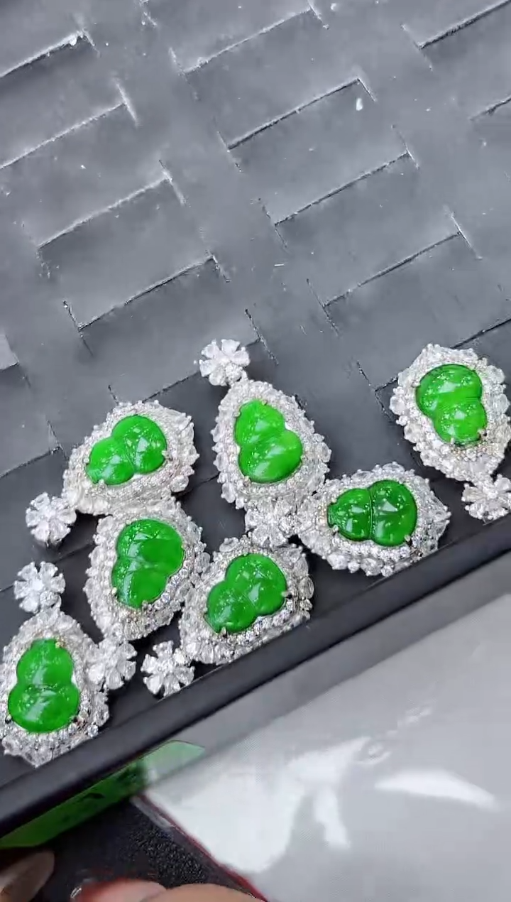 【闪购商品】翡翠颈饰银S925镶嵌多样性发其一