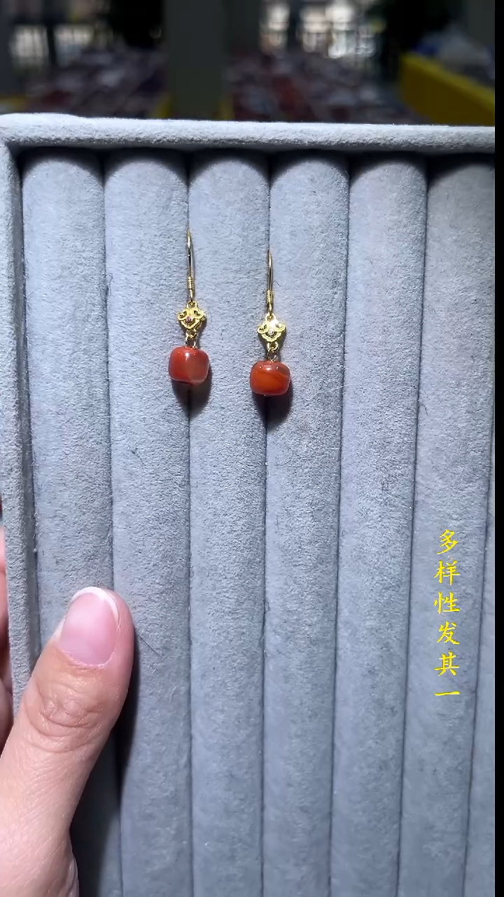 【闪购商品】南红玛瑙珠宝奇石银S925镶嵌(多样性发其一)8+