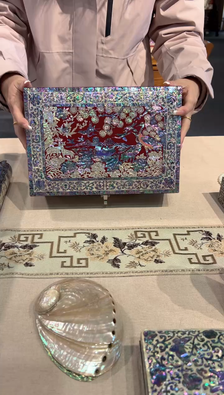 【闪购商品】鱼锁全贝底·弘贝雅螺钿漆器文化馆